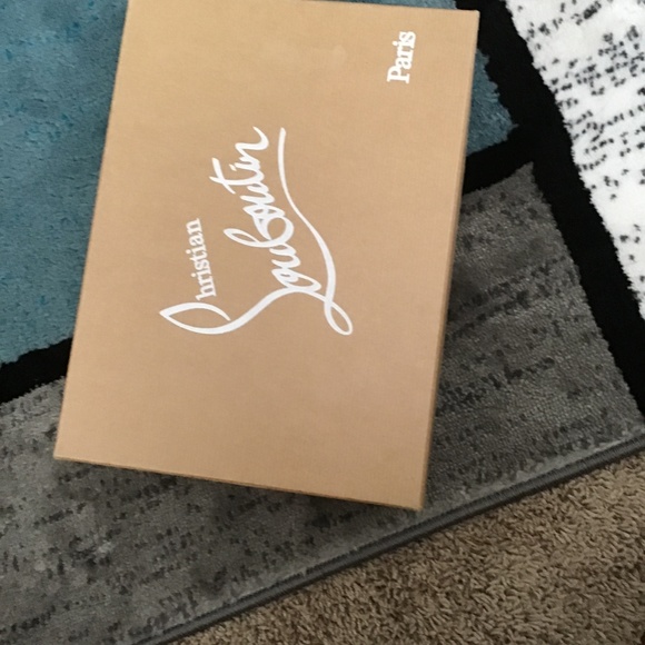 Christian Louboutin Shoes - Christian louboutins